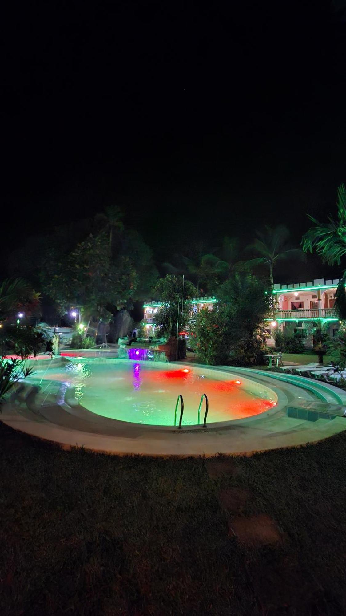 Kokosnuss Garden Resort Coron Extérieur photo