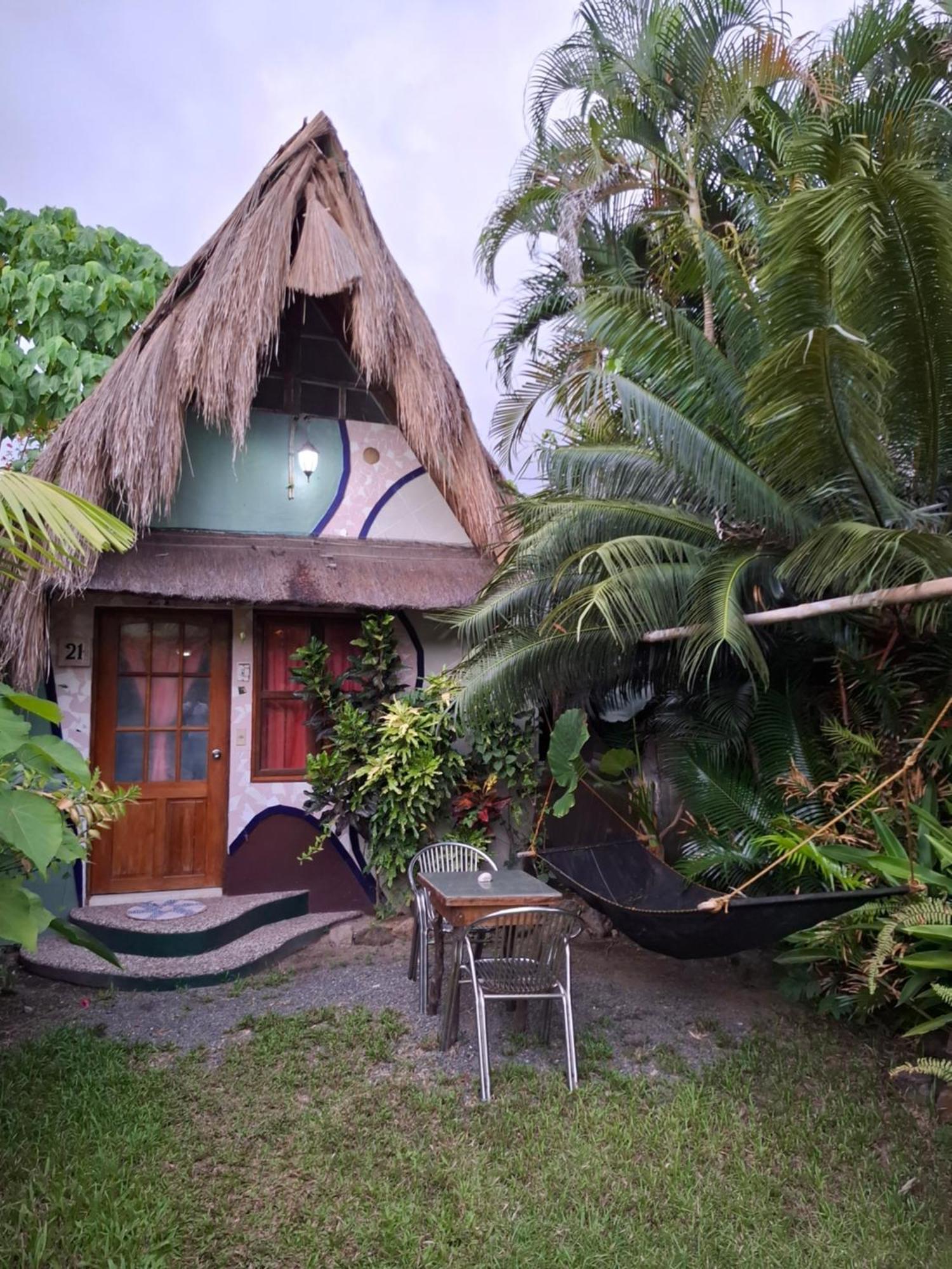 Kokosnuss Garden Resort Coron Chambre photo